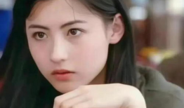 女星吃瓜爆料傻白甜,女星吃瓜爆料，傻白甜形象背后的真相